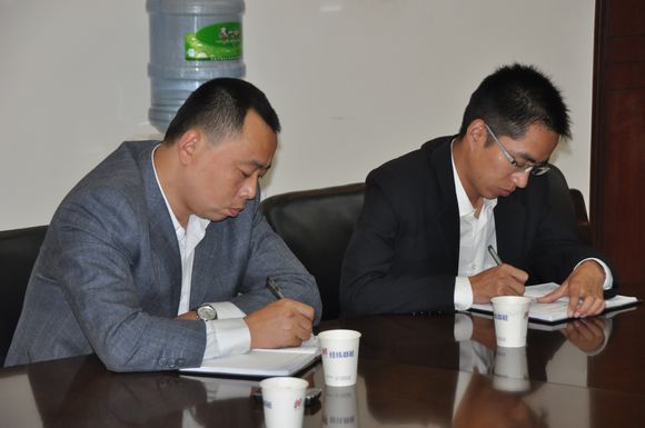 2011年鄭州經緯集團體制改革座談會